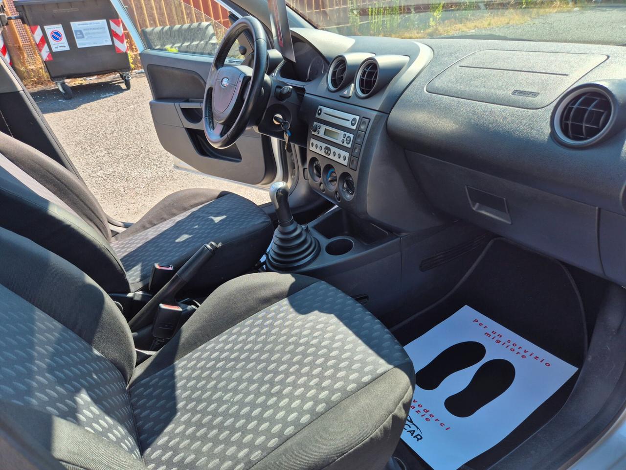 Ford Fiesta 1.4 TDCi 5p. Ghia