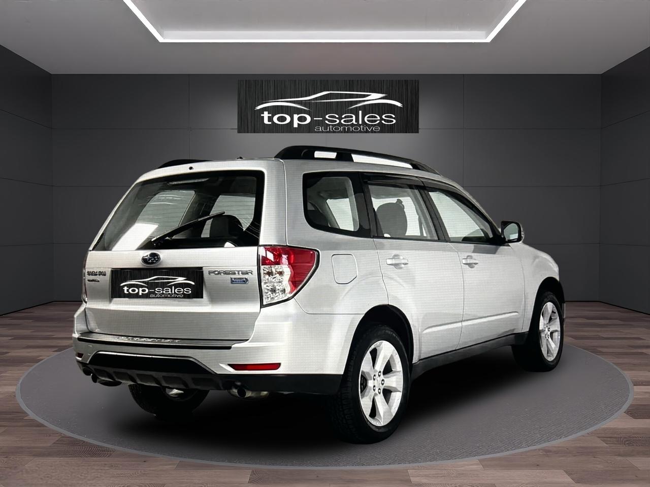 Subaru Forester 2.0D XS Exclusive 4x4 Gancio Traino A Scomparsa