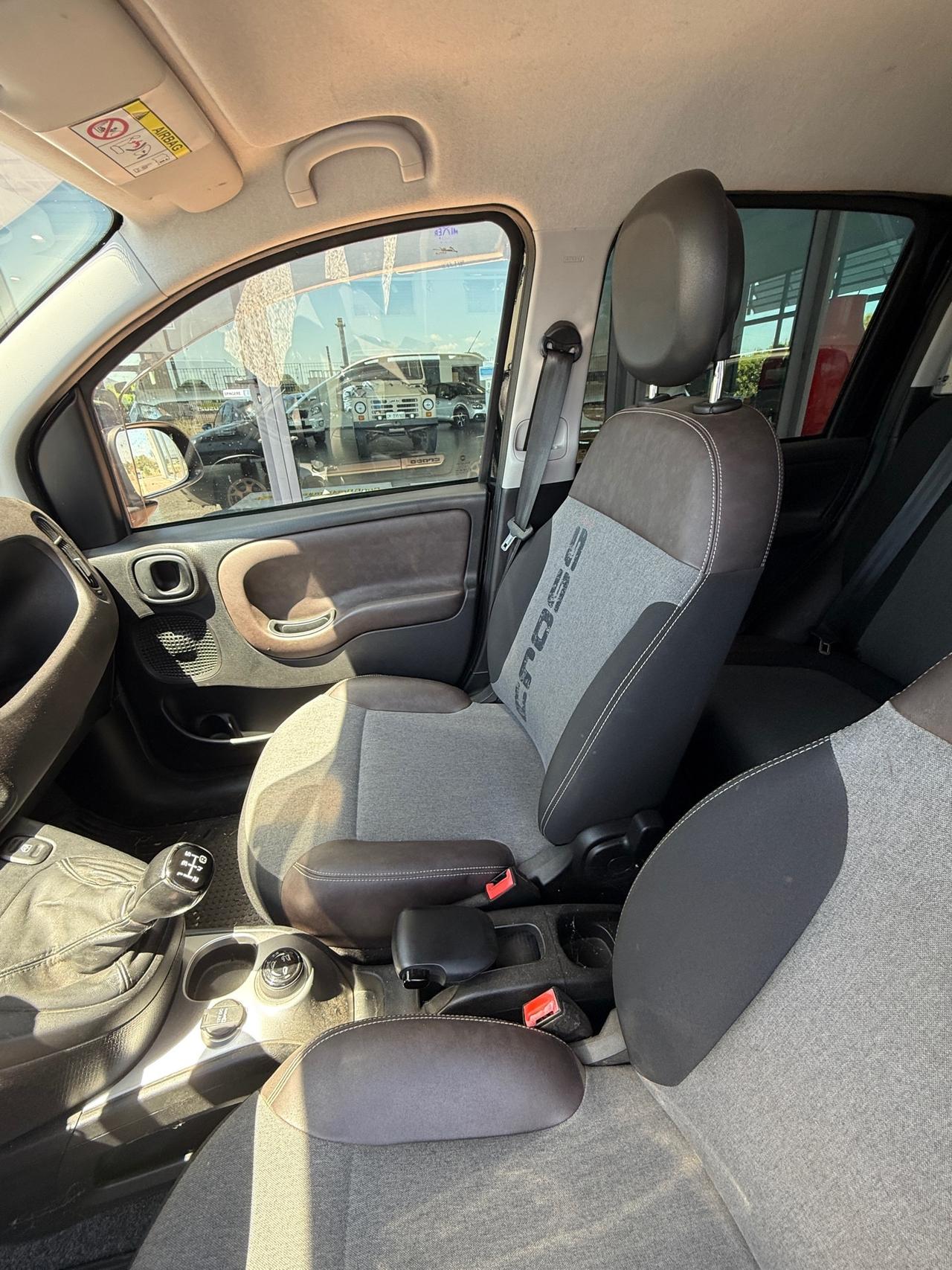Fiat Panda Cross 1.3 MJT 95CV 4x4 GANCIO TRAINO