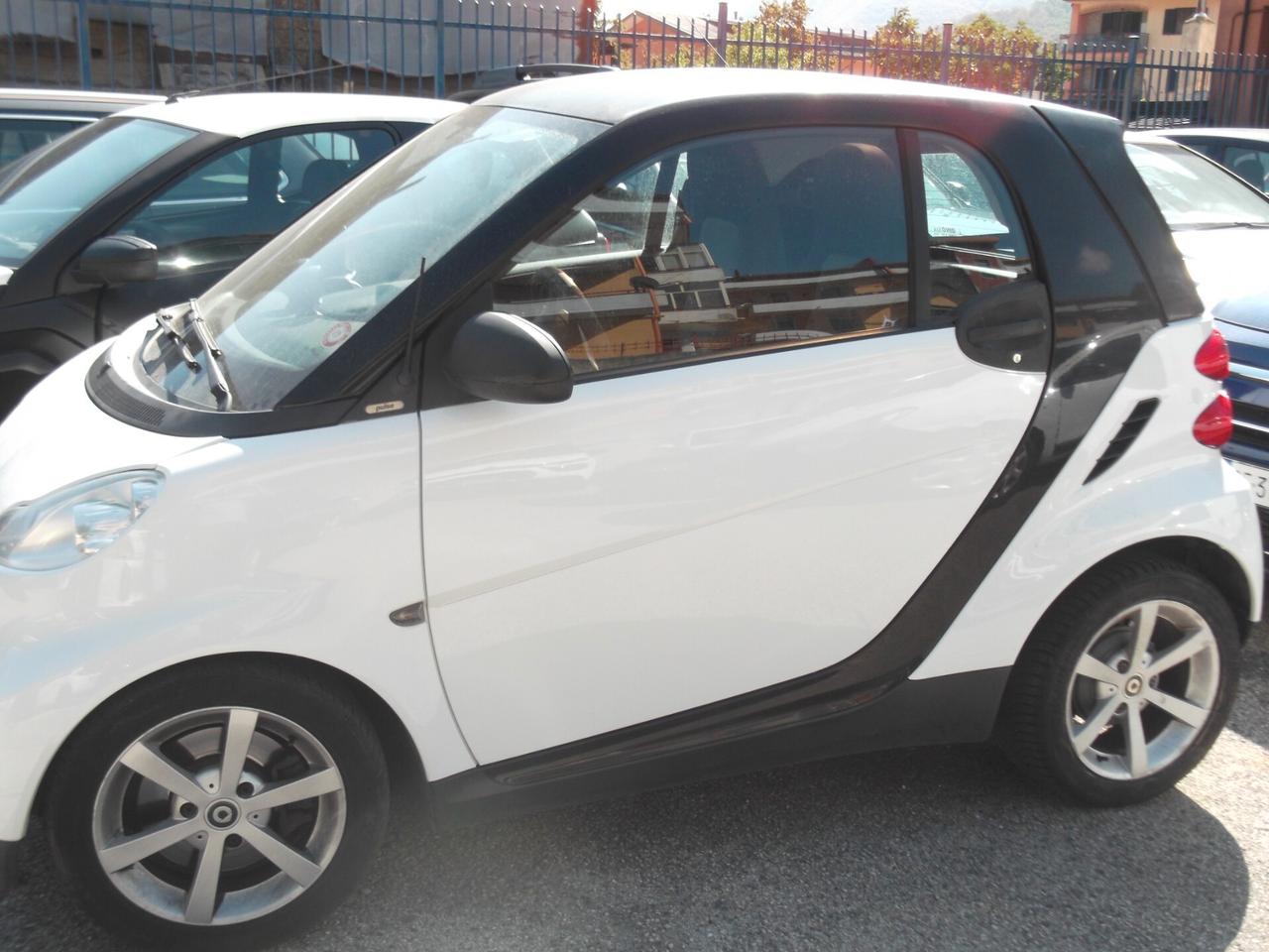 Smart ForTwo 1000 52 kW coupé pulse - 26