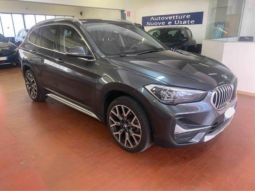 Bmw X1 sDrive18d xLine AUTOM. NAVY