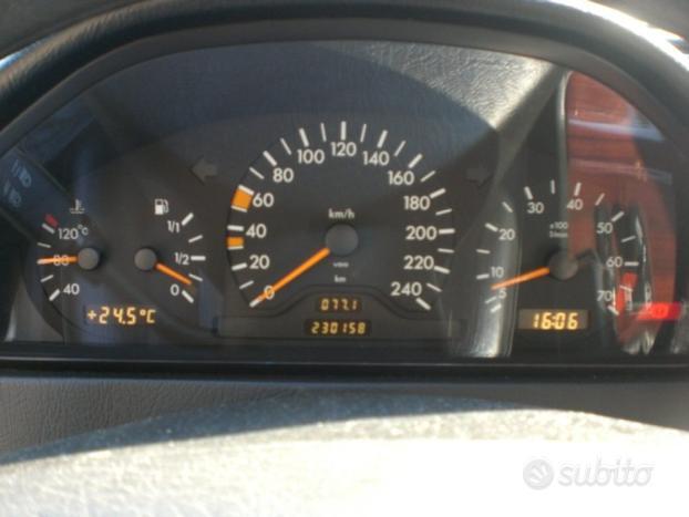 MERCEDES-BENZ C 180 cat Classic