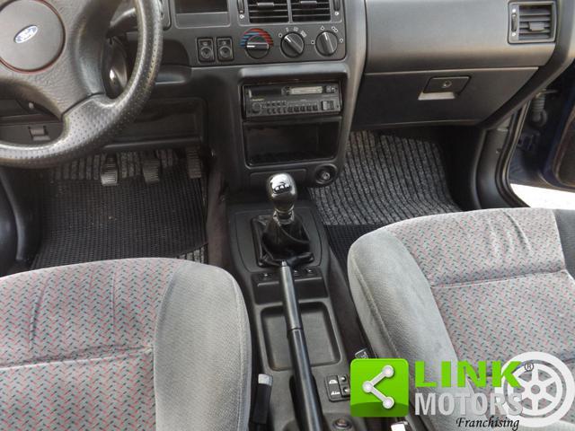 FORD Escort 1.8i 16V cat Cabrio XR