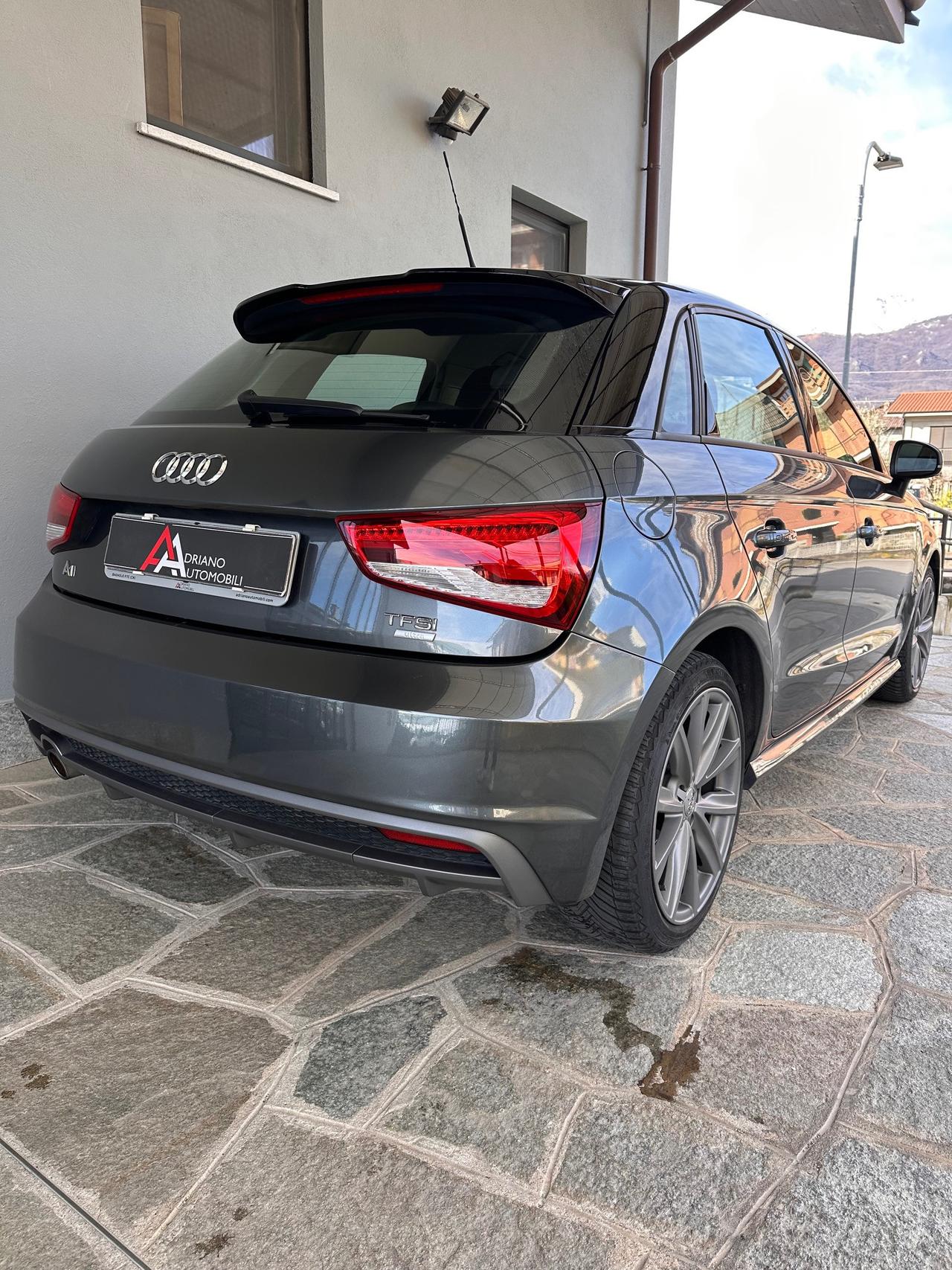 Audi A1 Sportback 1.0 tfsi Sport 82cv