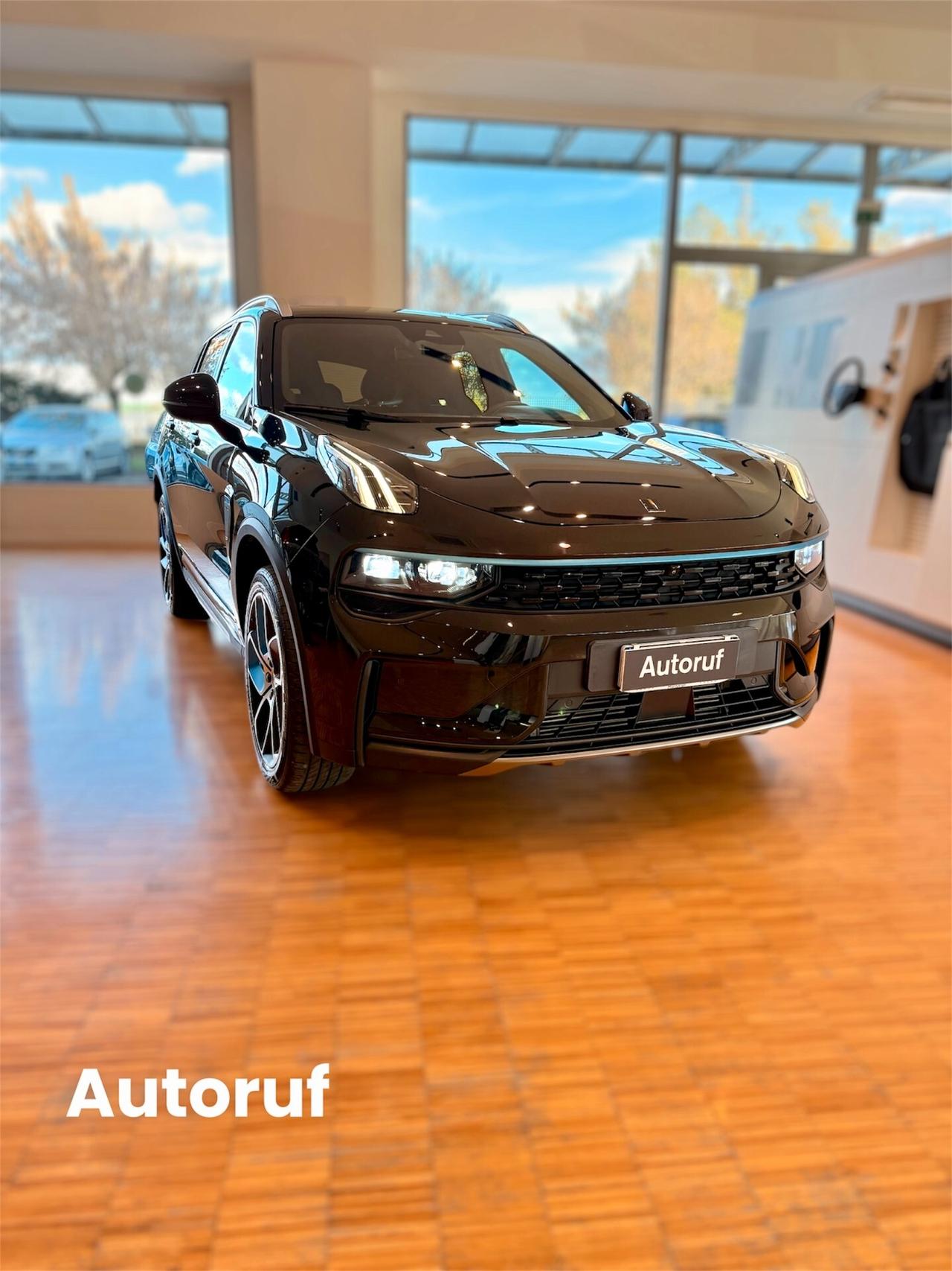 Lynk&Co 01- 1.5 Plug in Hybrid 261 CV 2023