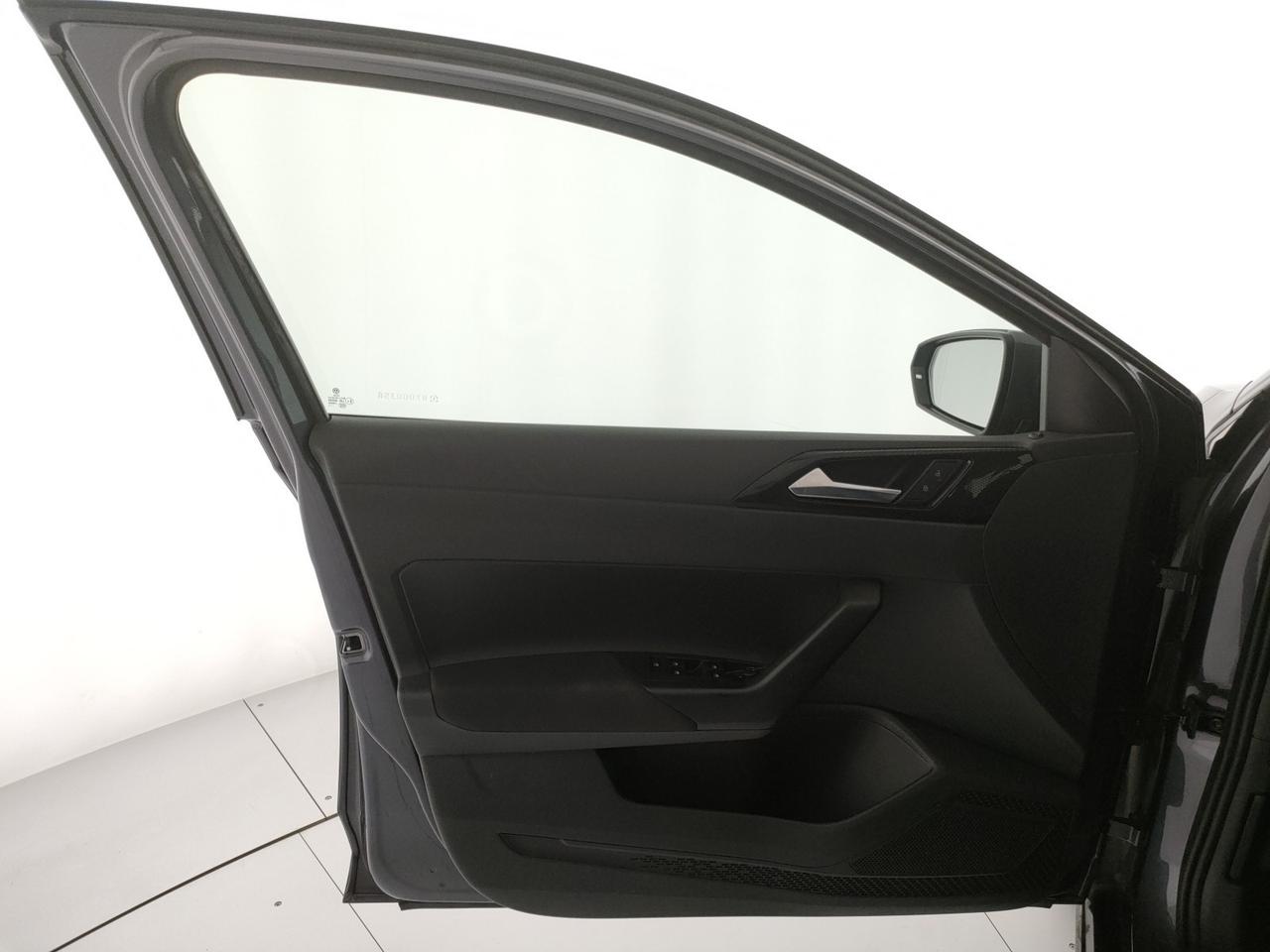 Volkswagen Polo 1.0 life 80cv