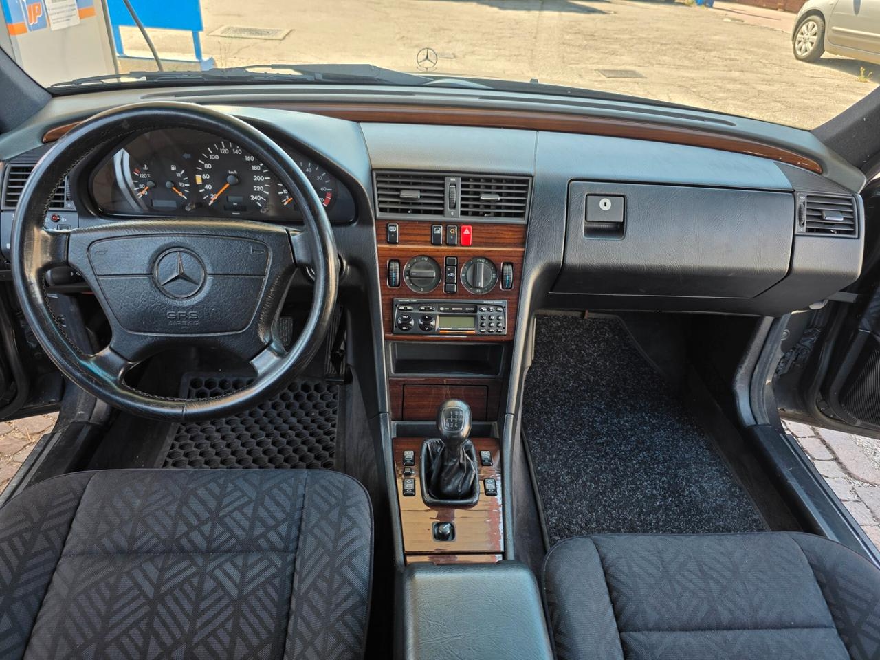Mercedes-benz C 180 cat Elegance Unicoproprietario Neopatentati ok