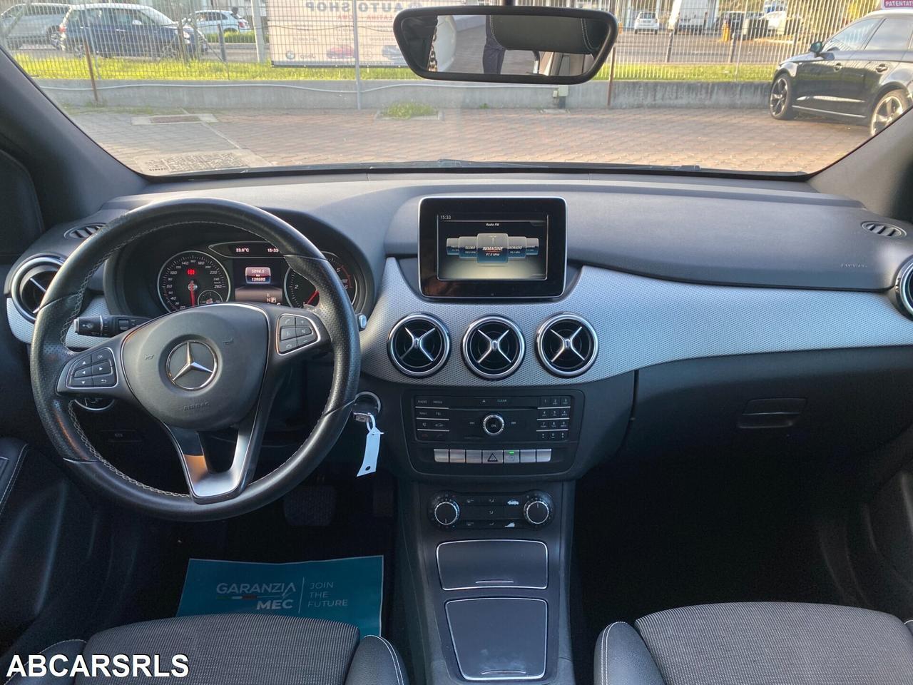 MERCEDES - Classe B - B 180 d Automatic Premium -