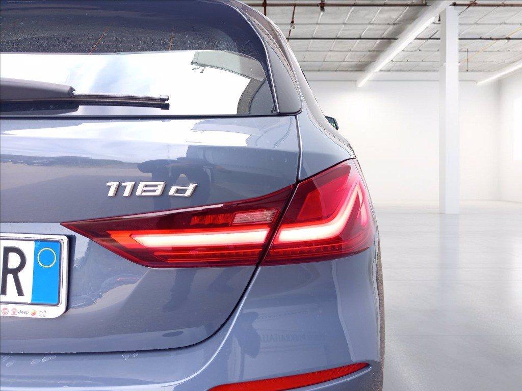 BMW 118d Sport del 2021