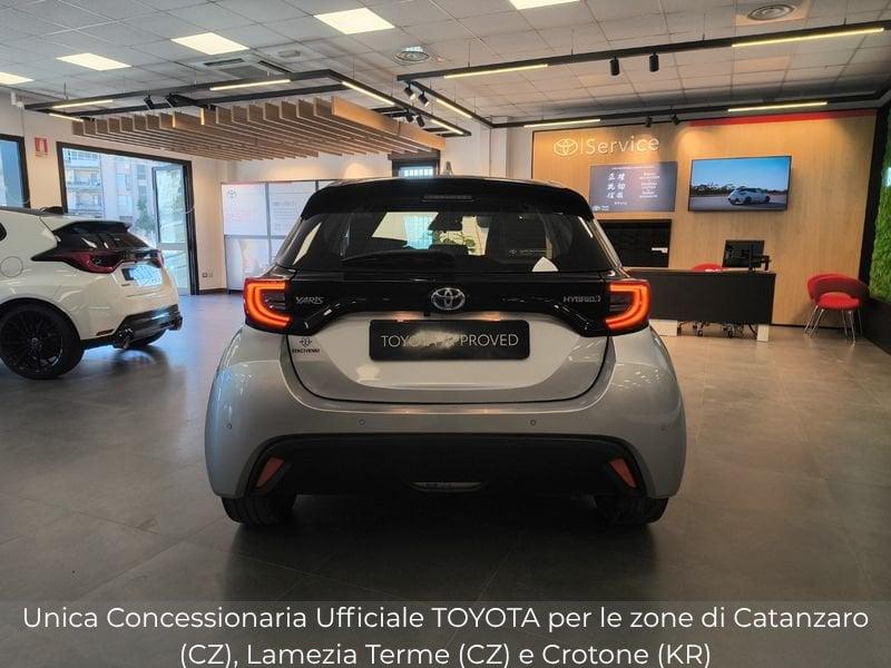 Toyota Yaris Hybrid Trend MY22