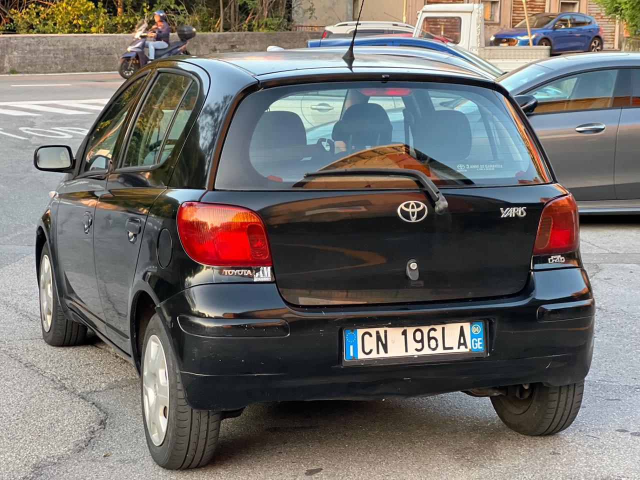 Toyota Yaris 1.4 tdi D-4D cat 5 porte carozzeria sbiadita