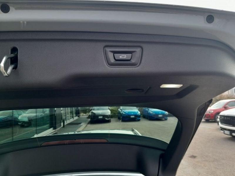 BMW Serie 3 Touring 320d Touring mhev 48V xdrive MSport auto