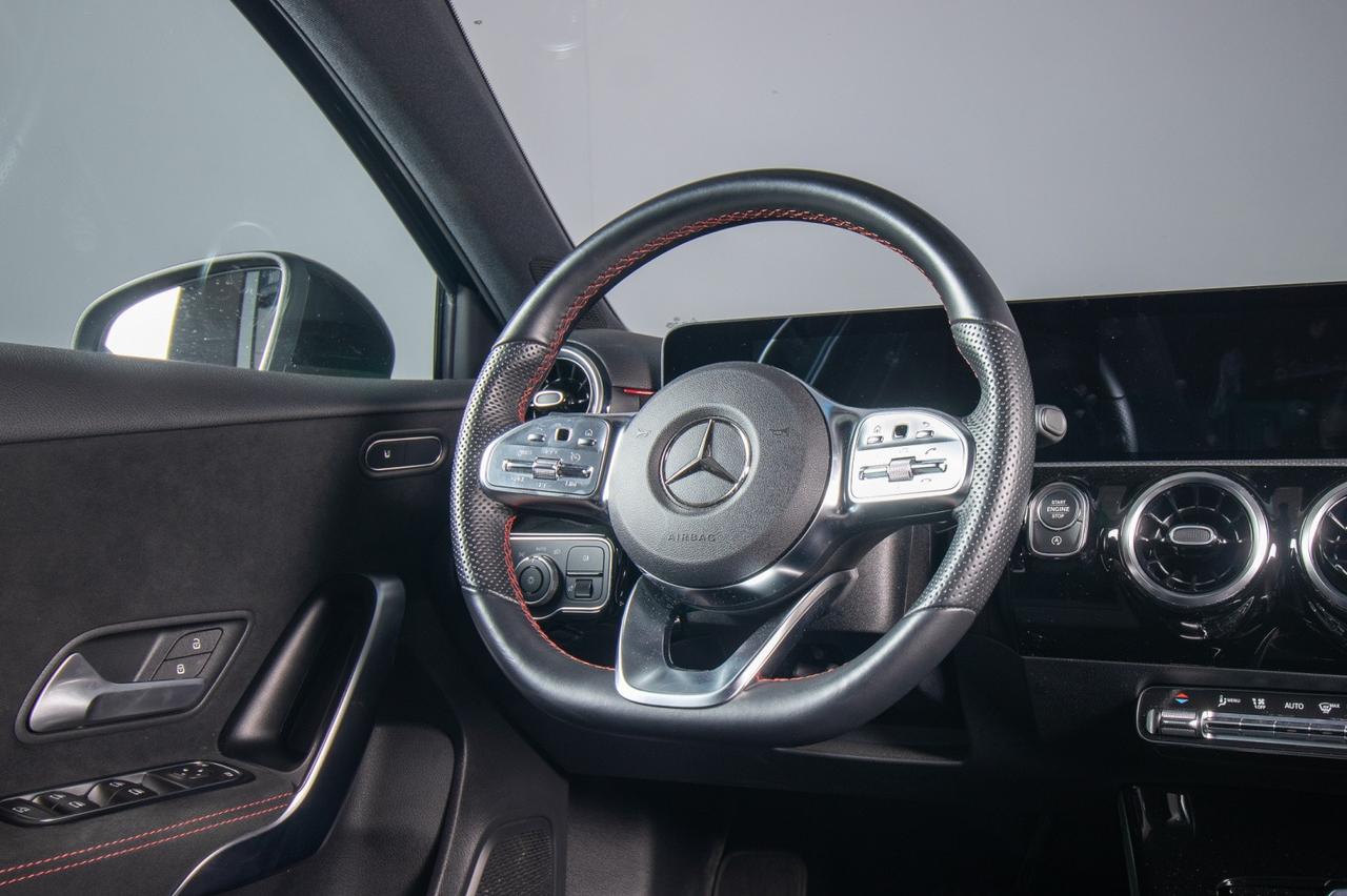 Mercedes-Benz A 180 Premium Amg Auto 136cv
