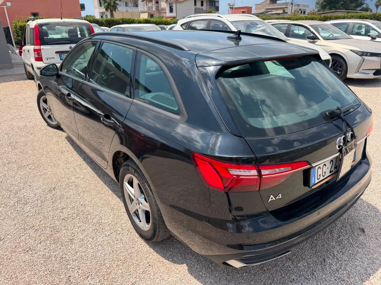 Audi A4 Avant 35 TDI/163 CV S tronic