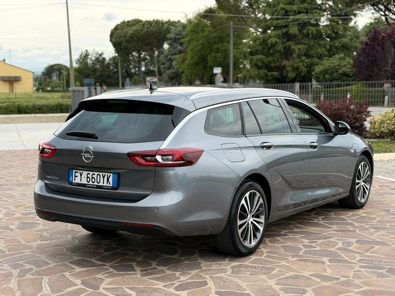 Opel Insignia 1.6 CDTI 136 CV auto