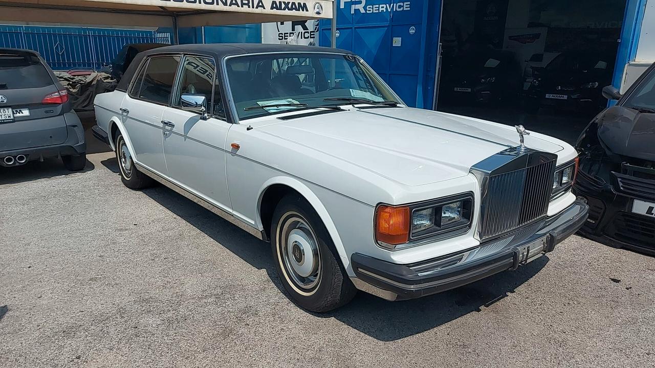 Rolls Royce silver spur