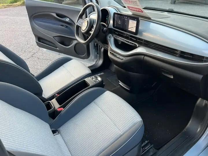 Fiat 500 500e Berlina 42 kWh Icon