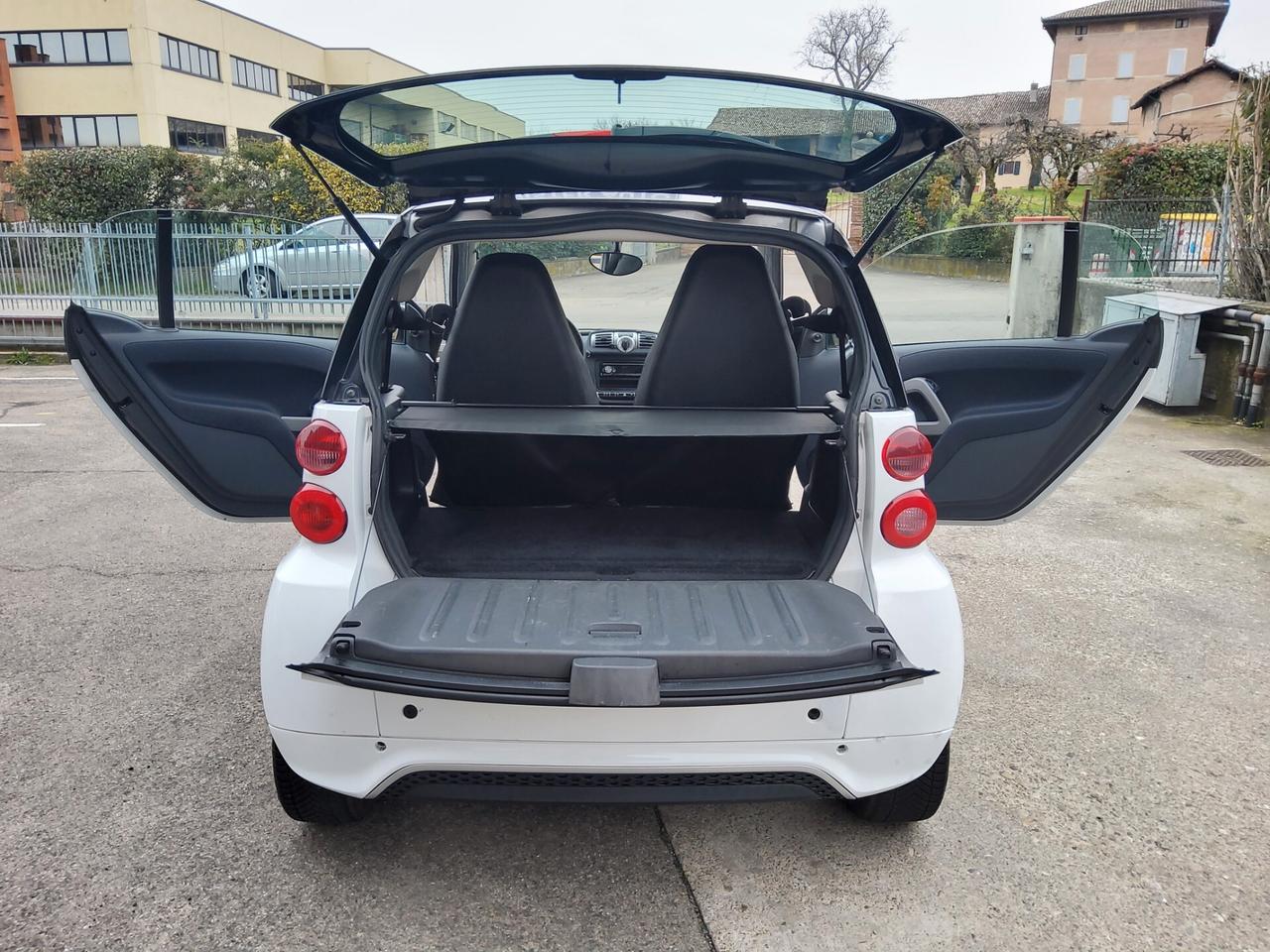 Smart ForTwo 1000 52 kW coupé passion