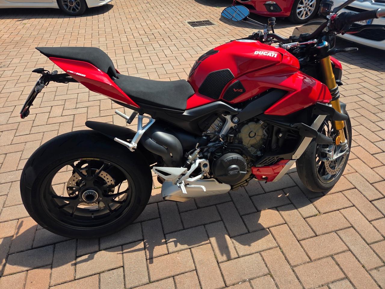 Ducati Streetfighter V4 S