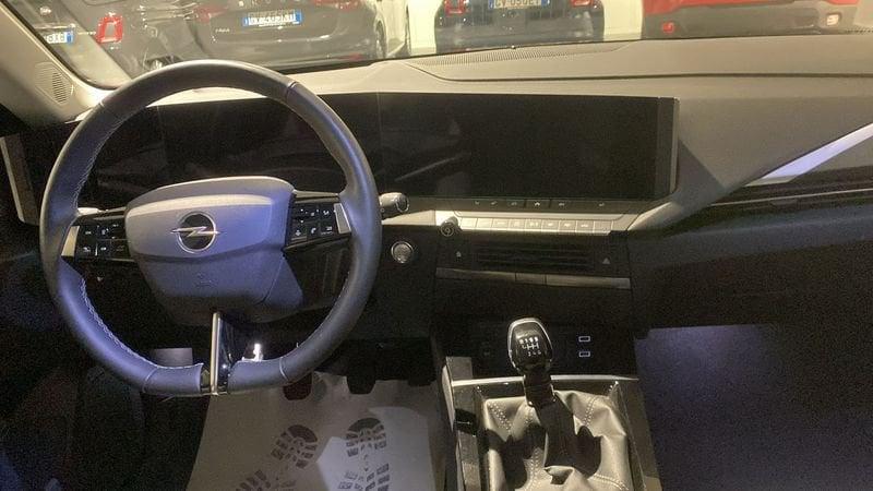 Opel Astra 1.2 Turbo 130 CV Business Elegance