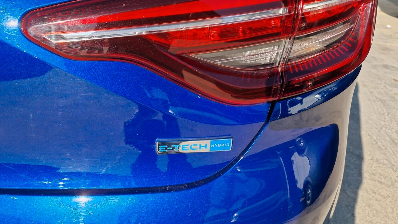 Renault Clio 1.6 Full Hybrid E-Tech 5 porte Equilibre 140 CV