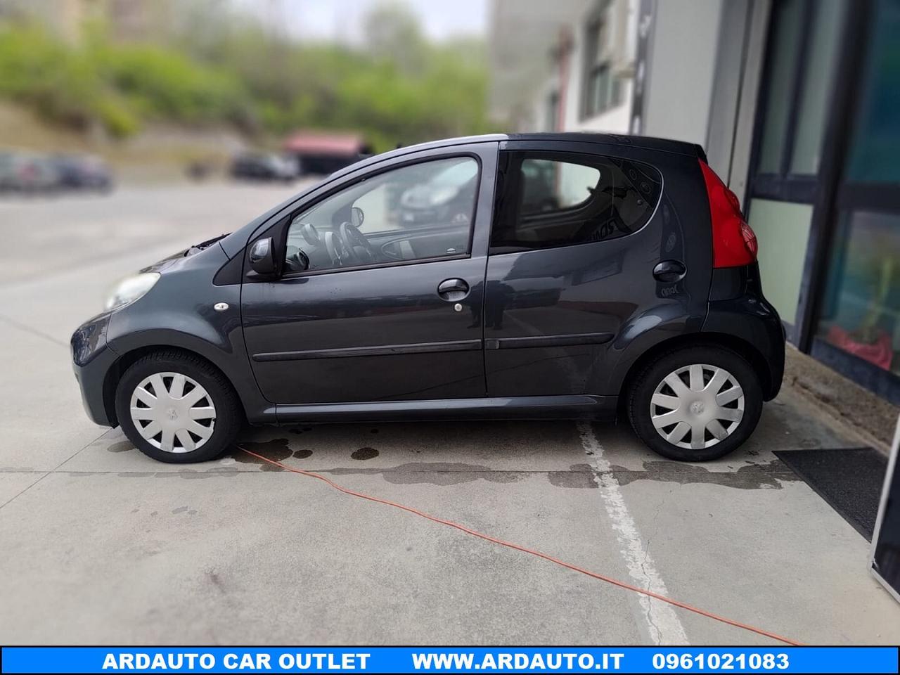Peugeot 107 1.0 Plaisir solo 7.900 km