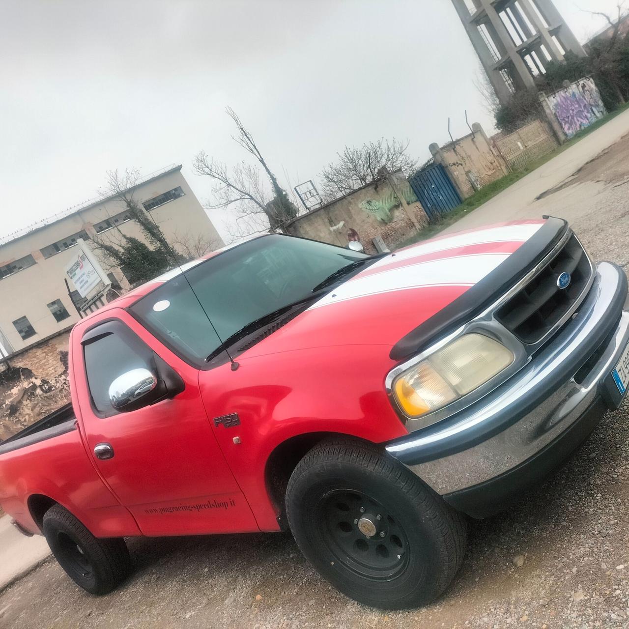 Ford F 150 Regular Cab