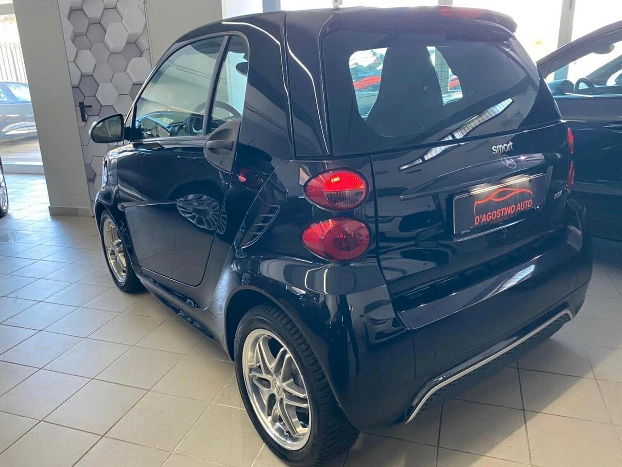 Smart ForTwo 1000 52 kW MHD coupé passion