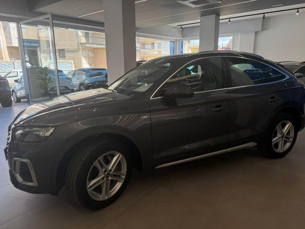 Audi Q5 Sportback 40 2.0 tdi mhev 12V S line Plus quattro s-tronic