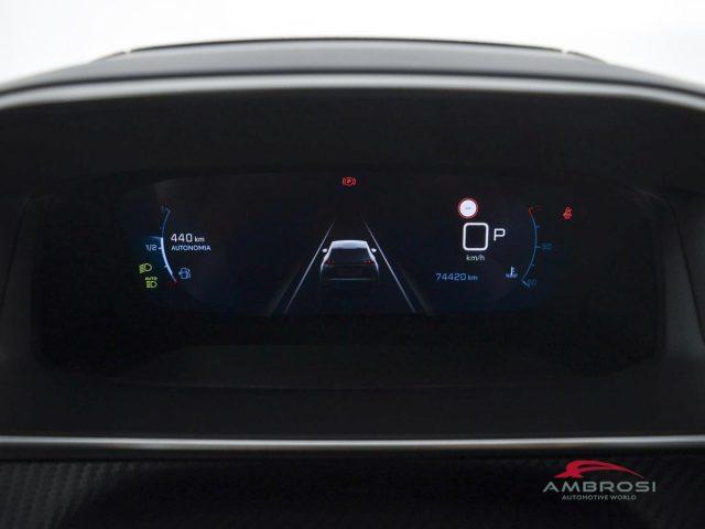 PEUGEOT 2008 BlueHDi 130 S&S EAT8 GT Pack