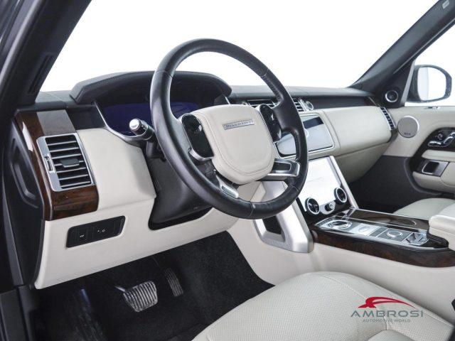 LAND ROVER Range Rover 3.0 TDV6 Vogue