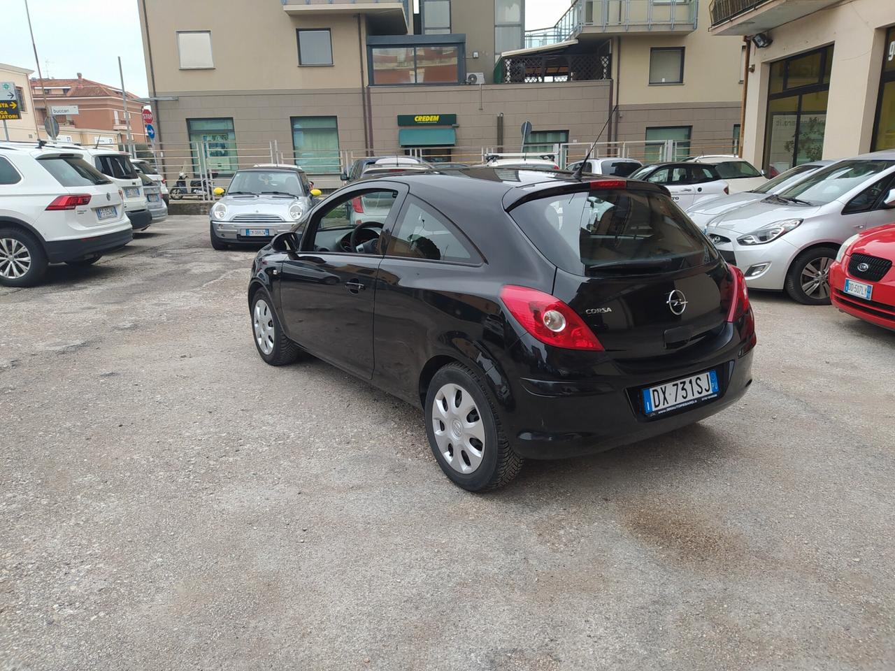 Opel Corsa 1.2 3 porte Enjoy GPL Neopatentati