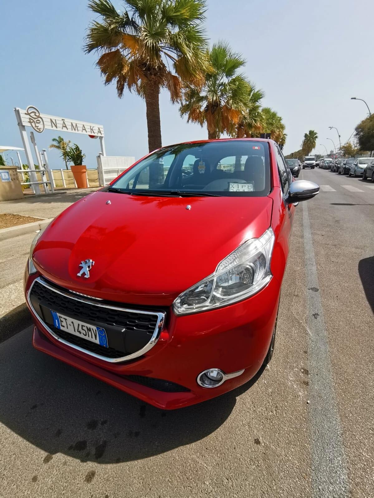 Peugeot 208 1.2 VTi 82 CV 5 porte Allure 2014