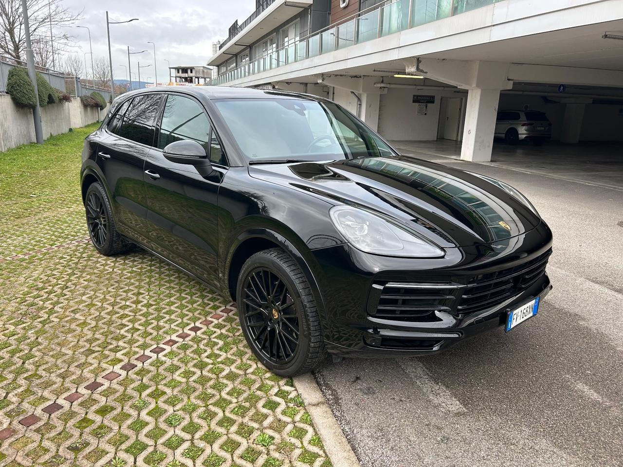Porsche Cayenne 3.0 V6