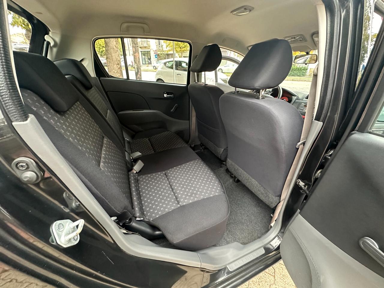 DAIHATSU CUORE 1.0