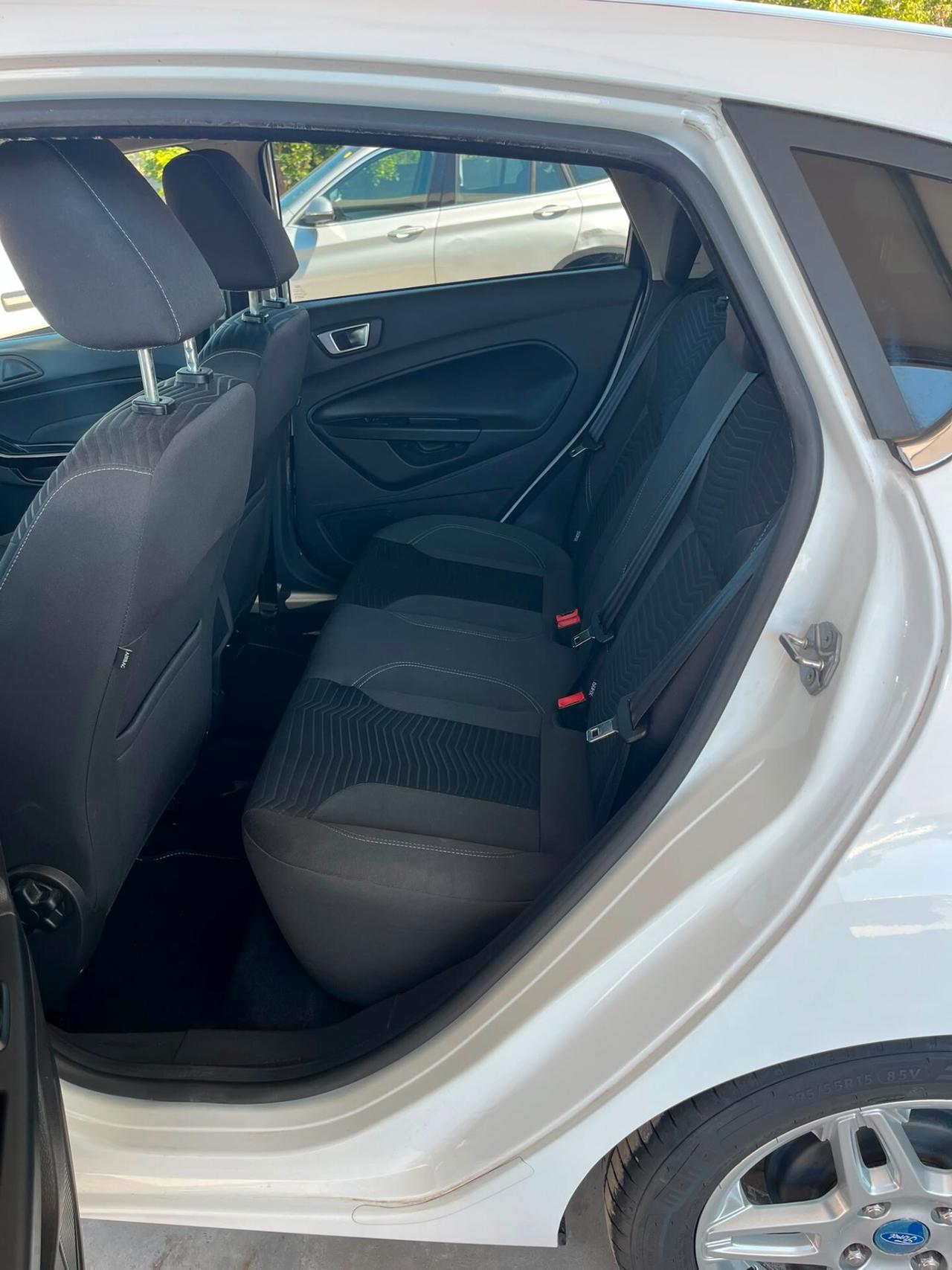 Ford Fiesta 1.0 80CV 5 porte Black & White Edition