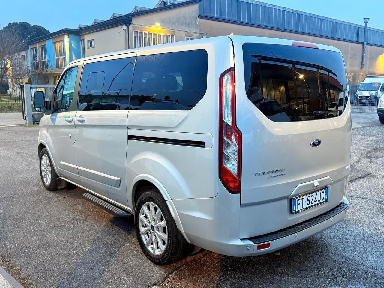 Ford Tourneo Custom 310 2.0 TDCi 170CV aut. PL Titanium