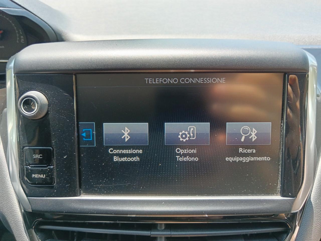 Peugeot 208 1.4 HDi 68CV 5P NEOPATENTATI