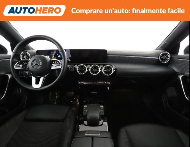 MERCEDES-BENZ CLA 180 d Automatic Sport