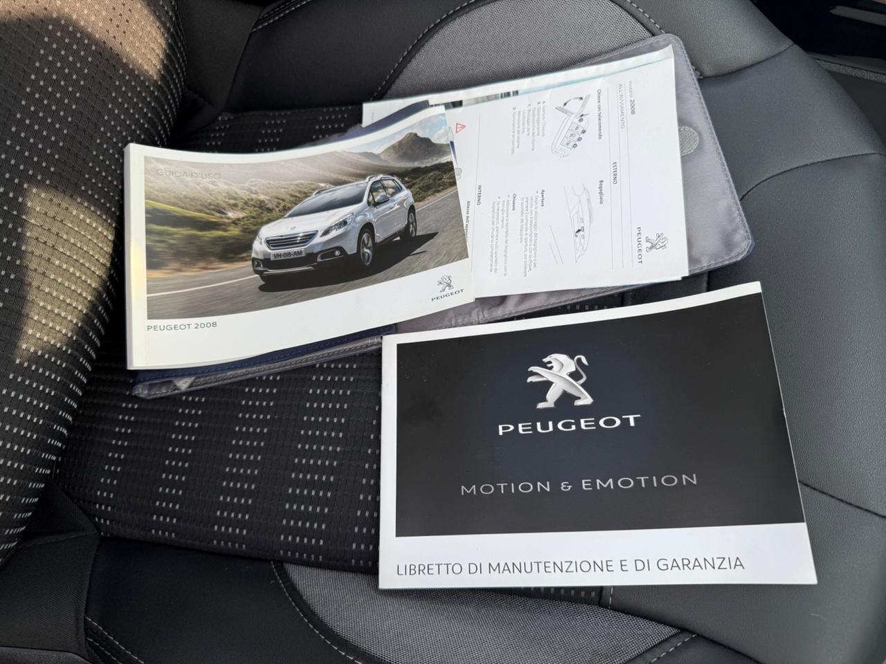 Peugeot 2008 BlueHDi 100 Allure OK NEOPATENTATI