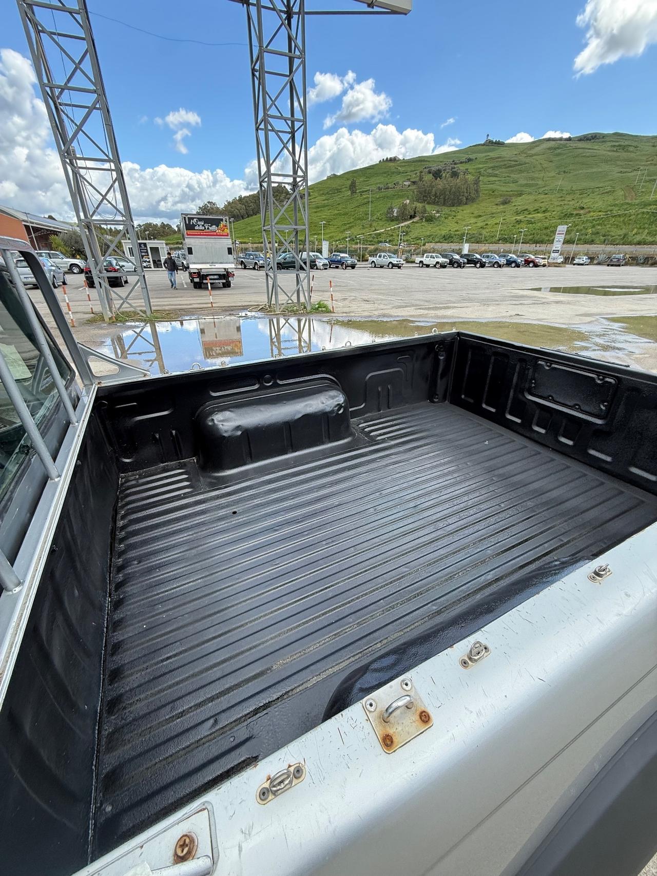 Nissan Pick Up Pick-up 2.5 TD 2 porte King Cab