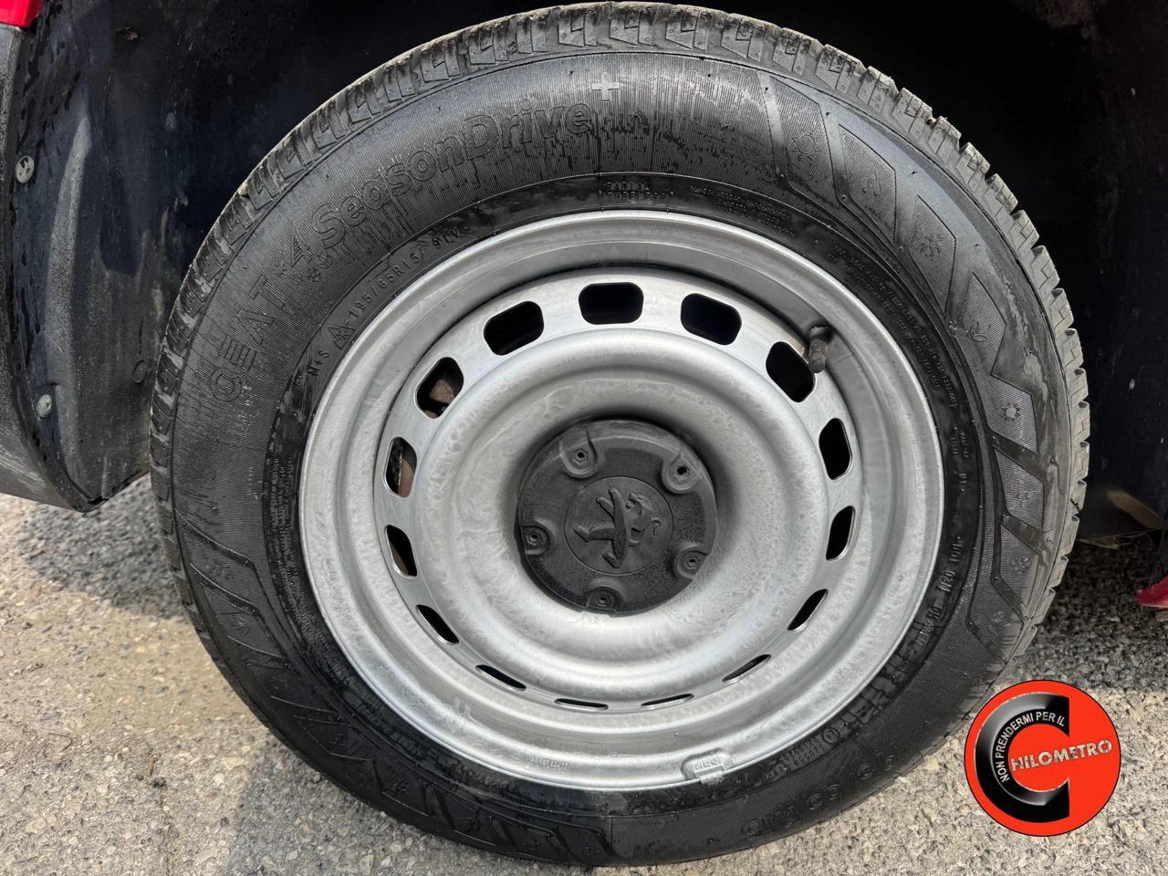 Peugeot Partner B.HDi 100 CV 3 POSTI(PC-TN)-CRUISE-PASSO CORTO-E6D