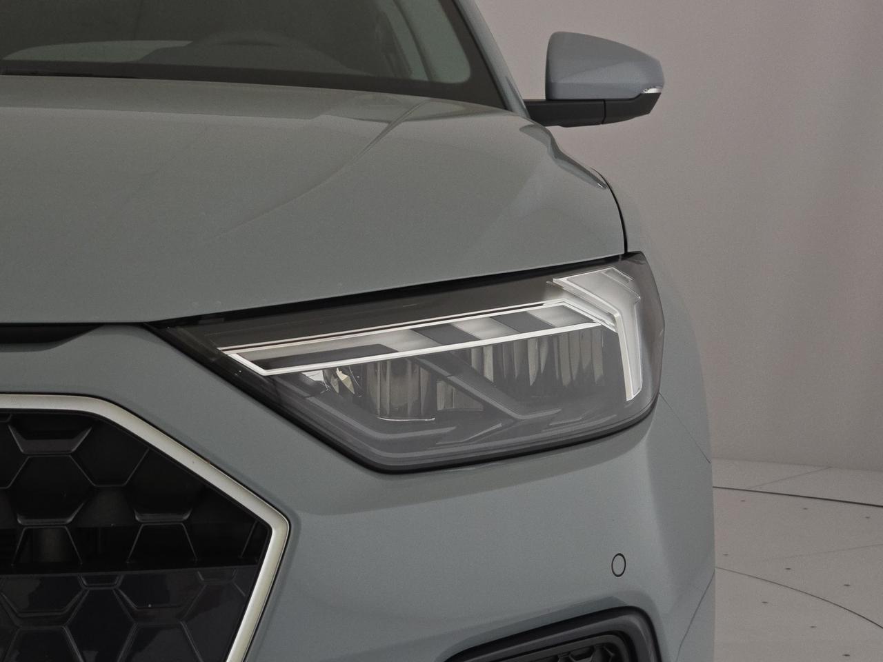 Audi A1 sportback 30 1.0 tfsi admired advanced 110cv s-tronic