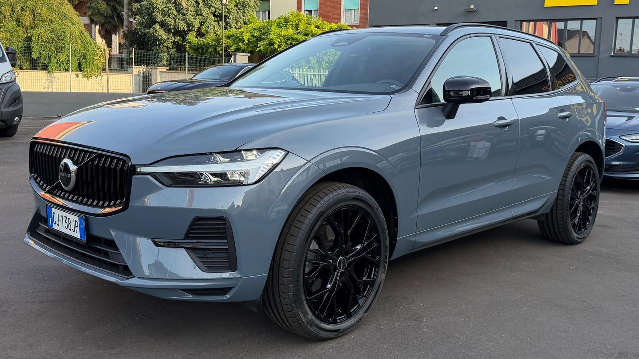 VOLVO XC60 B4 AWD 2.0 ESSENTIAL 197 CV - FULL LED, VIRTUAL COCKPIT, CARPLAY