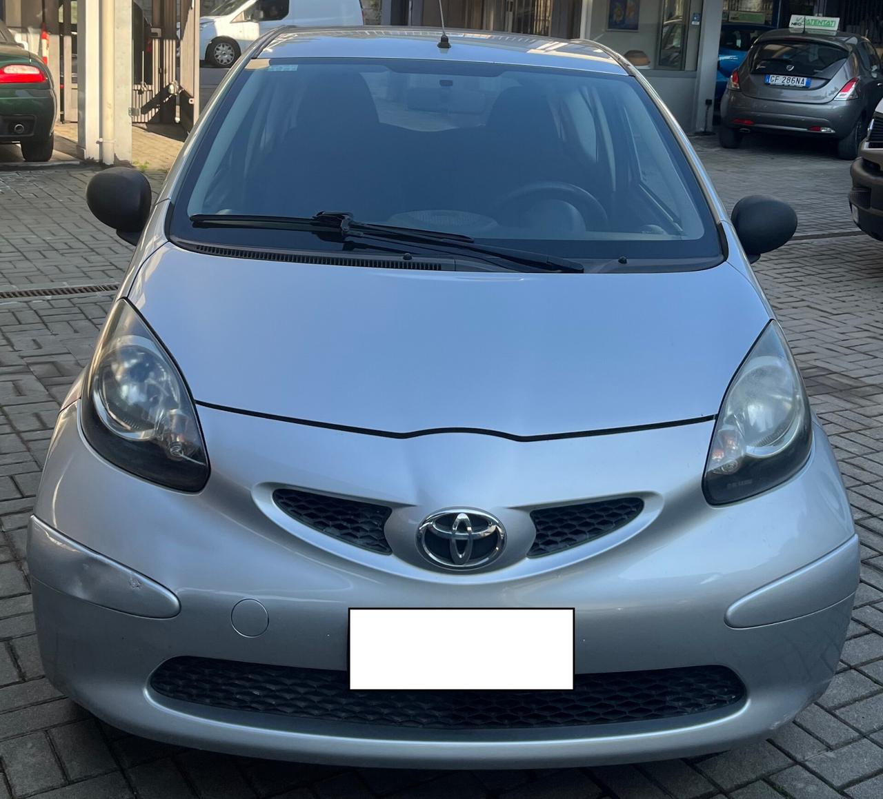 Toyota Aygo 1.0 12V VVT-i 3 porte Sol