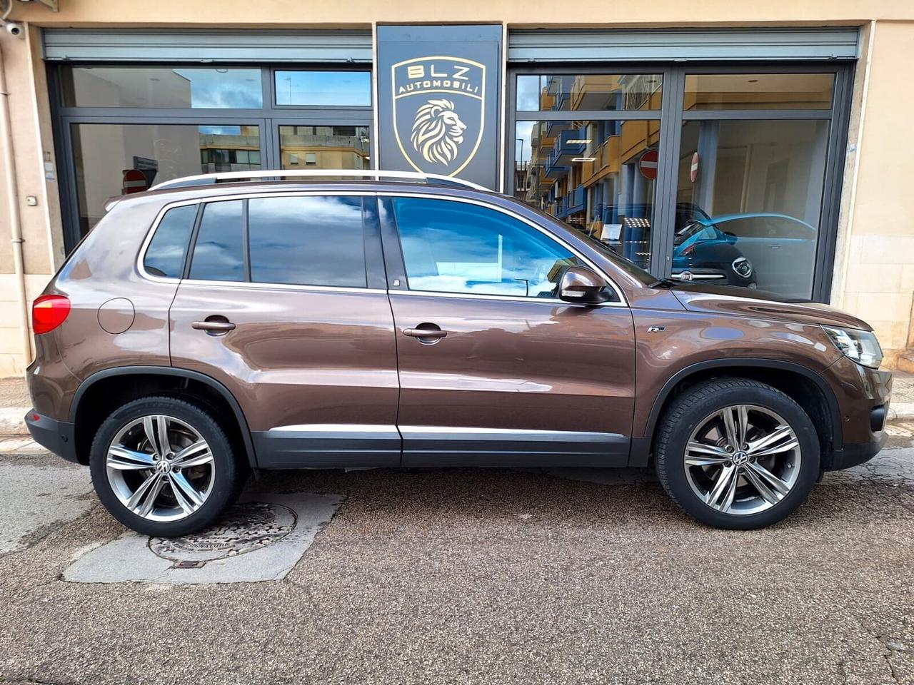 Volkswagen Tiguan 2.0 TDI 140 CV 4MOTION Sport & Style