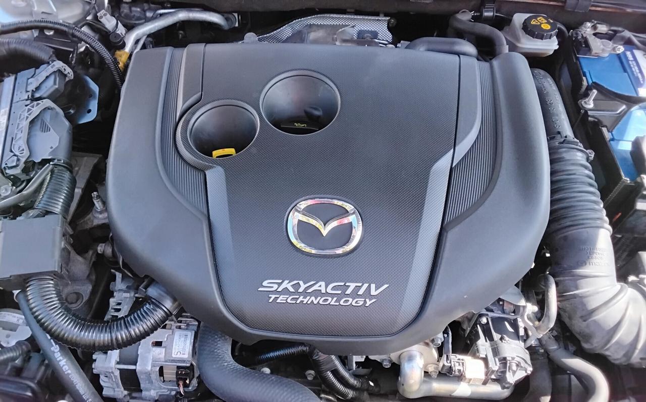Mazda 3 Mazda3 2.2 Skyactiv-D Exceed