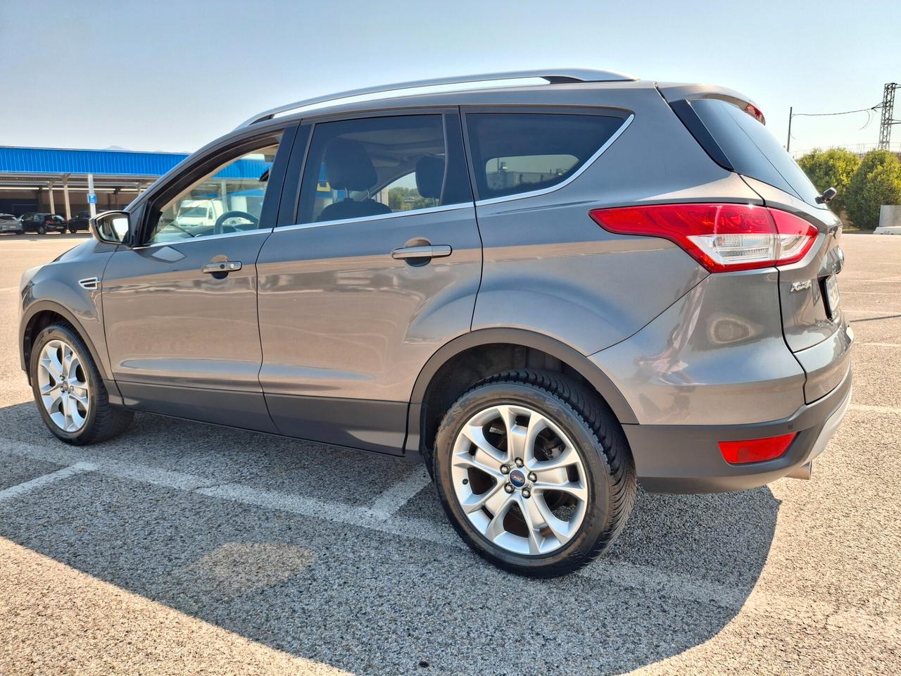 Ford Kuga 2.0 TDCI 163 CV 4WD Powershift Titanium-AUTOMATICO-