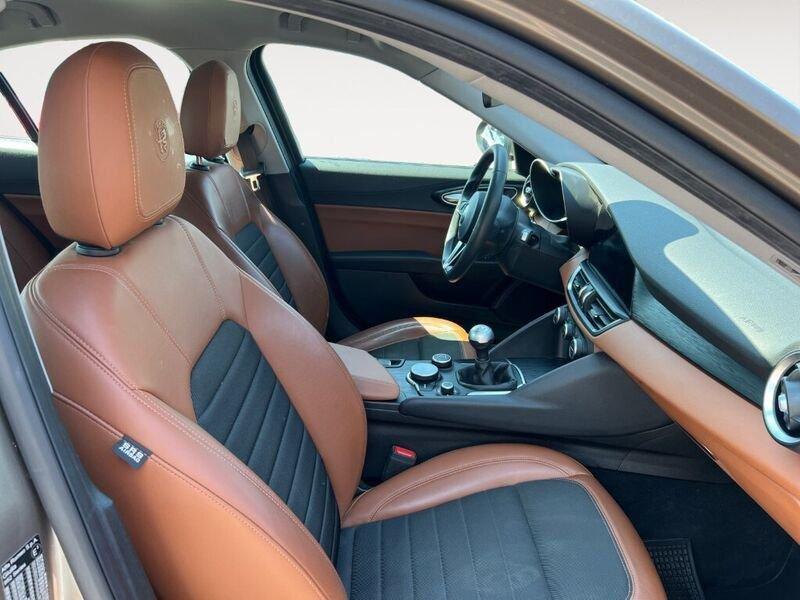 Alfa Romeo Giulia 2.2 Turbodiesel 180 CV Super