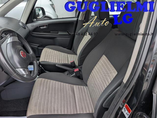 FIAT Sedici 1.6 16V 4x4 Emotion + NAVI/BLUETOOTH